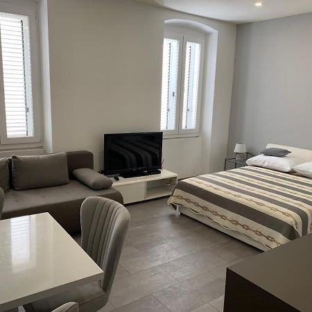 Zara City Apartments Экстерьер фото