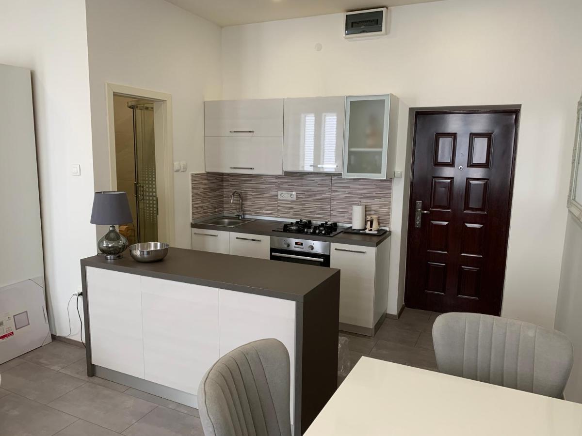 Zara City Apartments Экстерьер фото